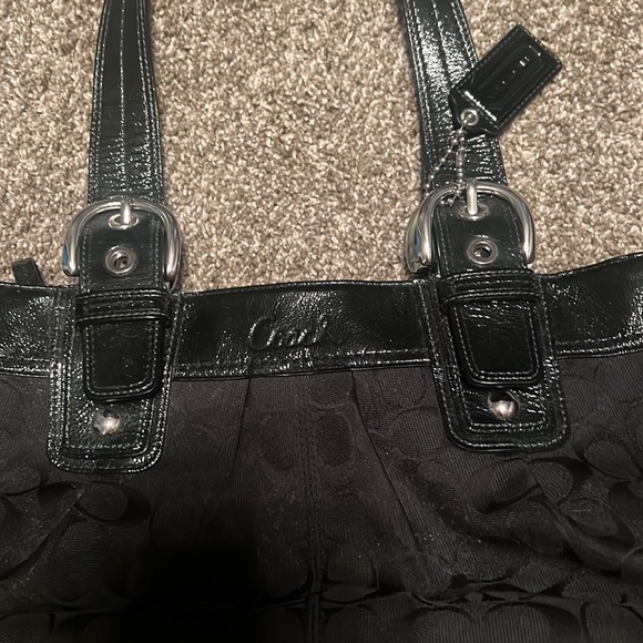 Coach handbag - Picture 2 of 4